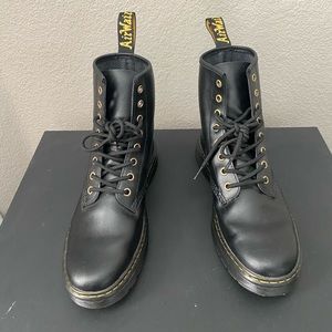 Dr. Martens Size 8